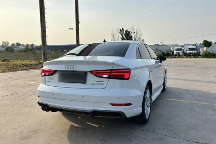 Used Audi A3 2019 Limousine 35 TFSI Fashion Edition China VI Emission Standard Exterior 3