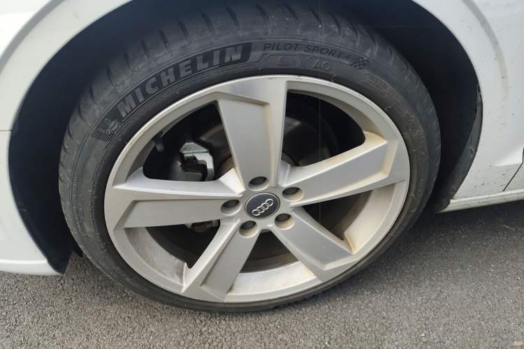 Used Audi A3 2019 Limousine 35 TFSI Style Version China V Emission Standard Exterior 4