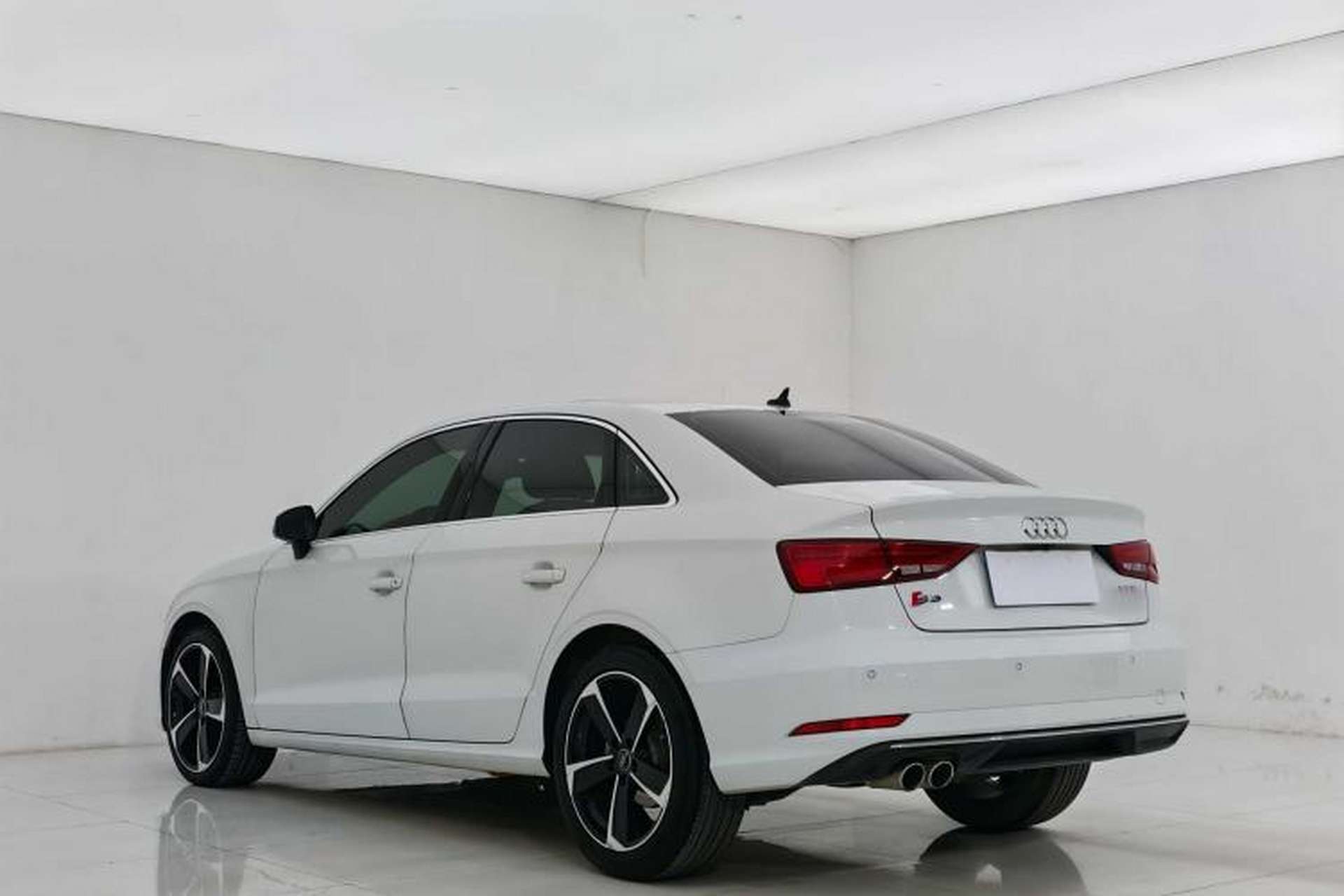 Used Audi A3 2019 Limousine 35 TFSI Style Edition China VI Emission Standard Exterior 4