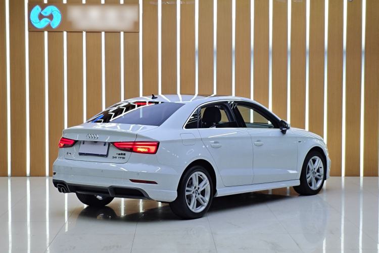 Used Audi A3 2019 Limousine 35 TFSI Fashion Edition China VI Emission Standard Exterior 4