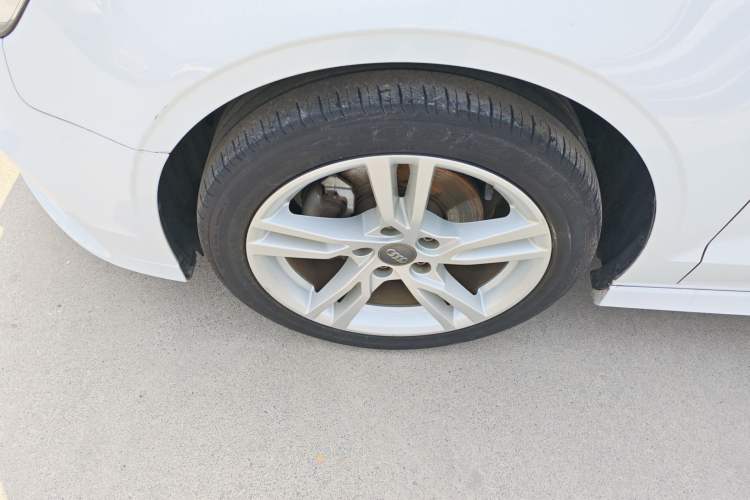 Used Audi A3 2019 Limousine 35 TFSI Fashion Edition China V standard Exterior 4