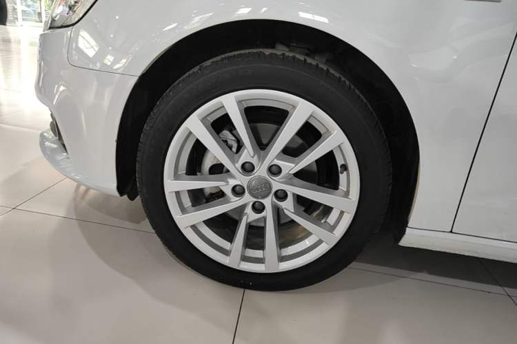 Used Audi A3 2019 Sportback 35 TFSI Ambition China VI Exterior 4