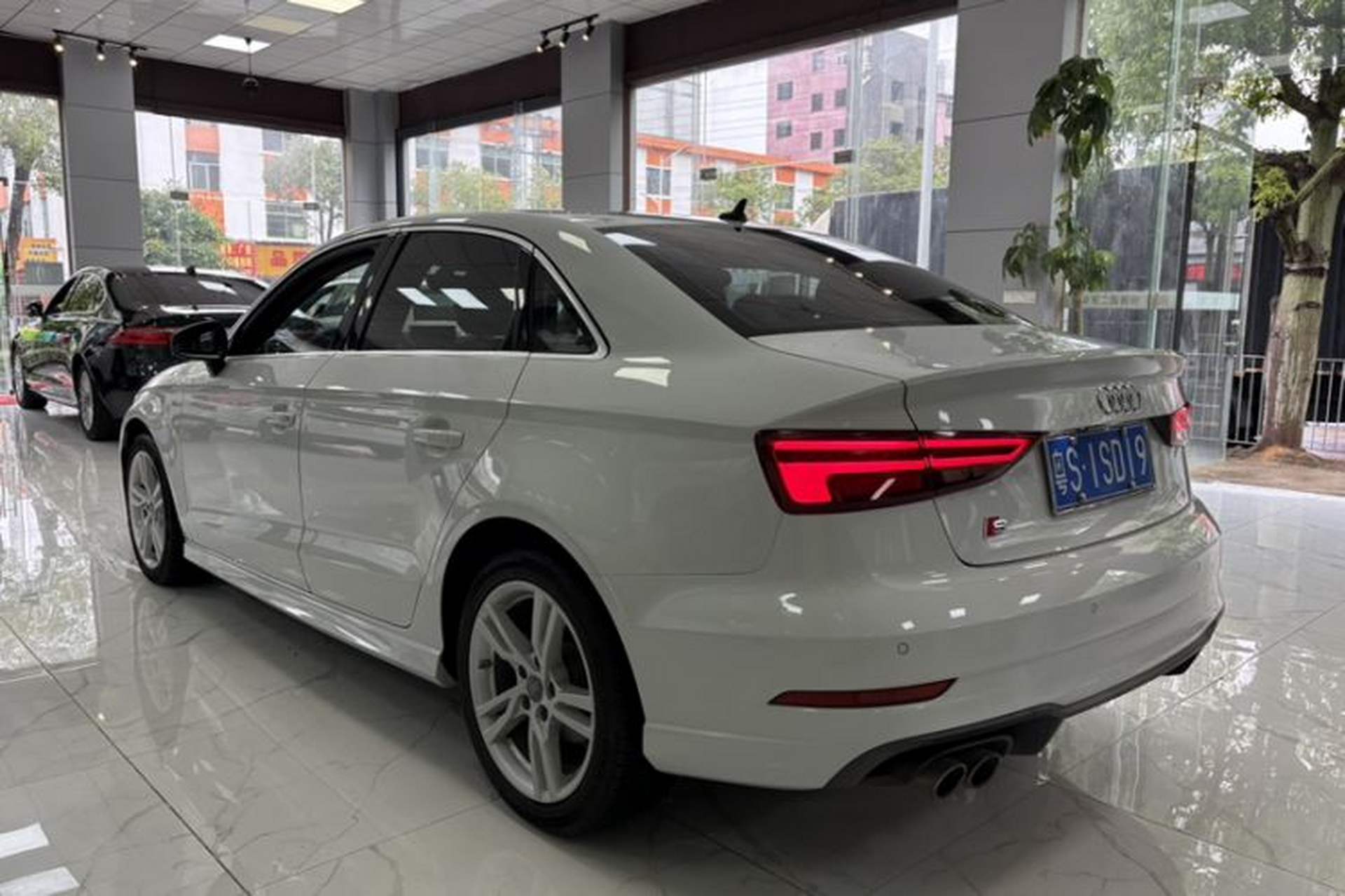 Used Audi A3 2019 Limousine 35 TFSI Fashion Edition China VI Emission Standard Exterior 4