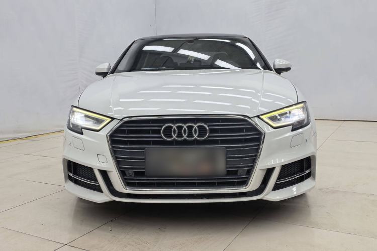 Used Audi A3 2019 Limousine 35 TFSI Fashion Edition China VI Emission Standard Exterior 4