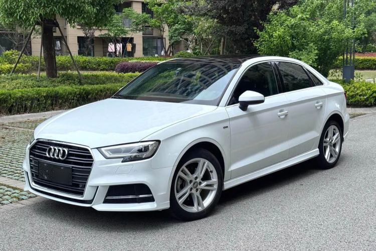 Used Audi A3 2019 Limousine 35 TFSI Style Version China V Emission Standard Exterior 4