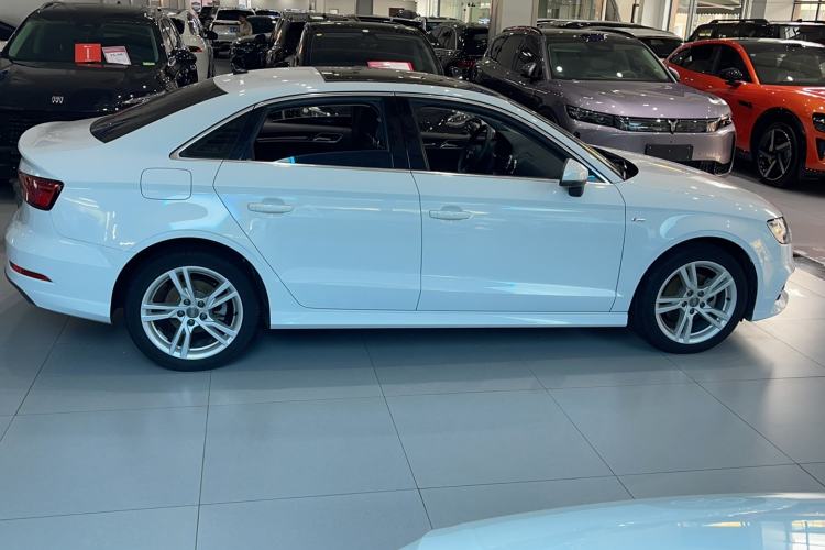 Used Audi A3 2019 Limousine 35 TFSI Fashion Edition China V standard Exterior 5
