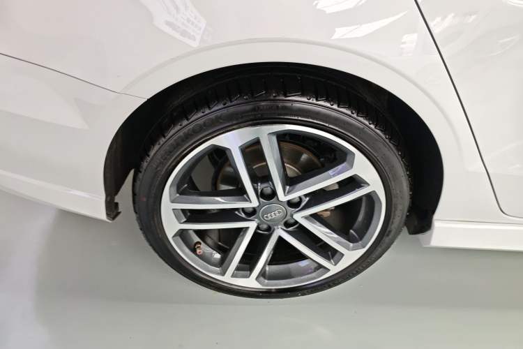 Used Audi A3 2019 Limousine 35 TFSI Sport Edition China V Emission Standard Exterior 5