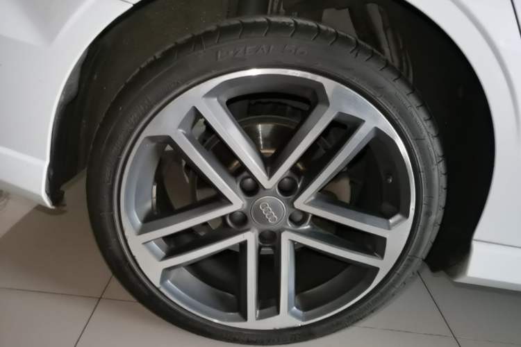 Used Audi A3 2019 Limousine 35 TFSI Sporty Version China VI Exterior 5