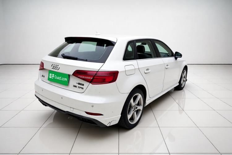 Used Audi A3 2019 Sportback 35 TFSI Fashion Edition China VI Emission Standard Exterior 5