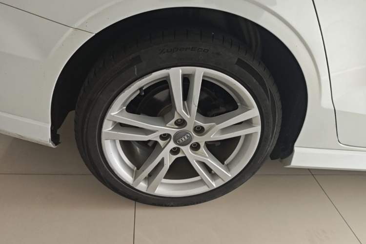 Used Audi A3 2019 Limousine 35 TFSI Fashion Edition China VI Emission Standard Exterior 5