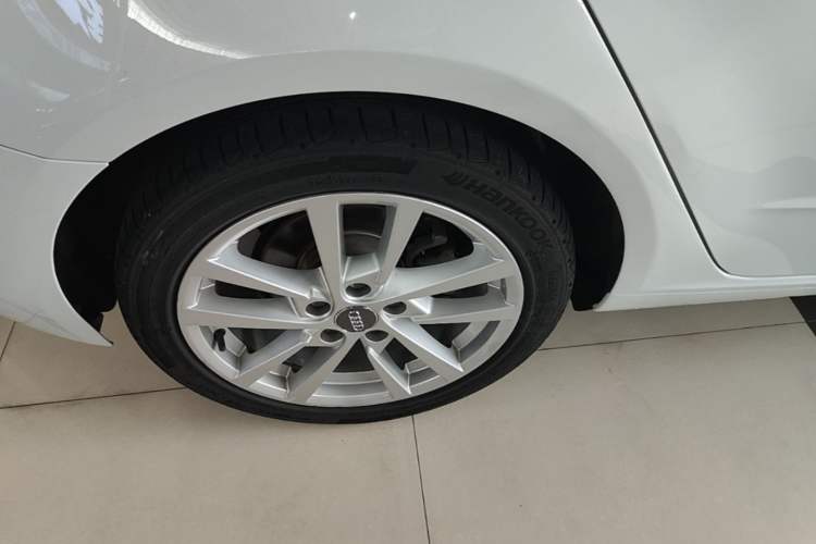 Used Audi A3 2019 Sportback 35 TFSI Ambition China V Exterior 5