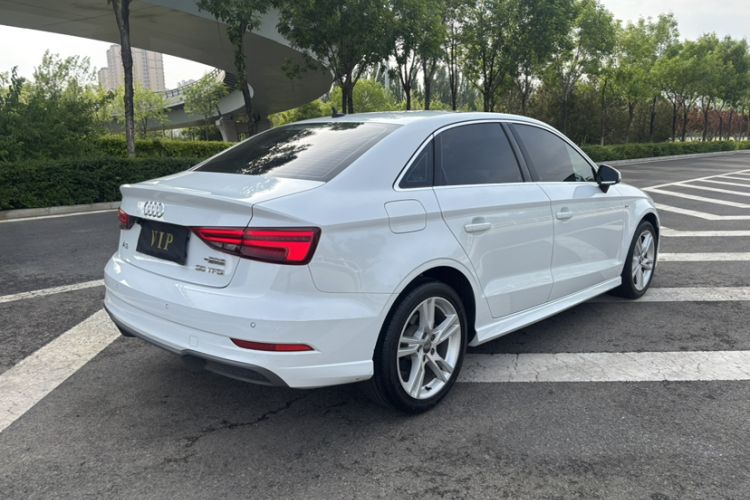 Used Audi A3 2019 Limousine 35 TFSI Fashion Edition China VI Emission Standard Exterior 5