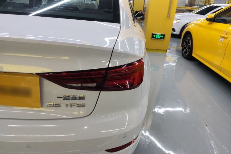 Used Audi A3 2019 Limousine 35 TFSI Fashion Edition China VI Emission Standard Exterior 6