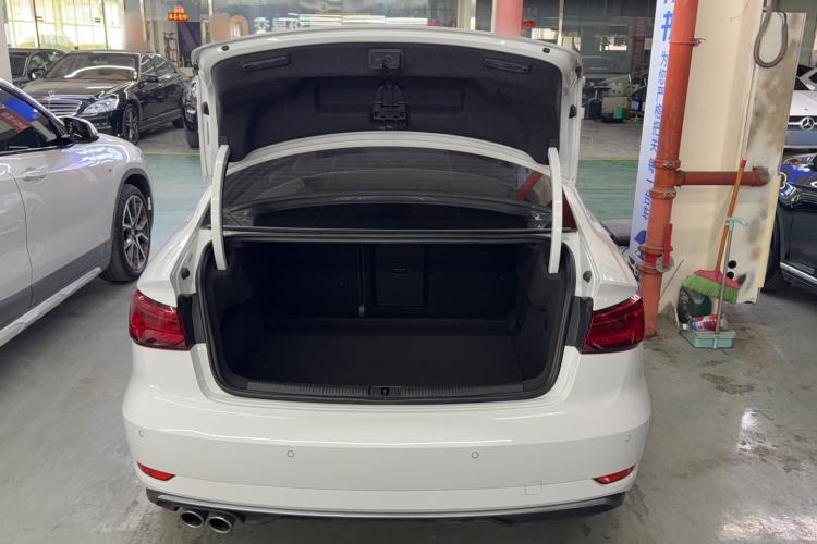 Used Audi A3 2019 Limousine 35 TFSI Ambition China VI Exterior 6