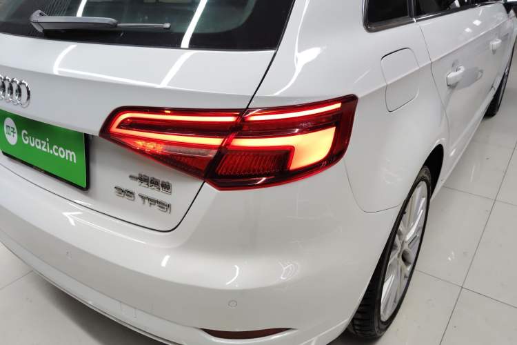 Used Audi A3 2019 Sportback 35 TFSI Style Edition China VI Emission Standard Exterior 6