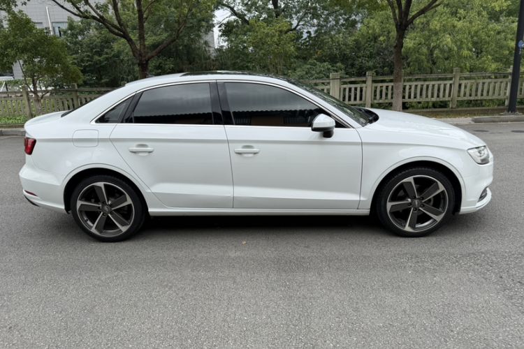Used Audi A3 2019 Limousine 35 TFSI Style Edition China VI Emission Standard Exterior 6