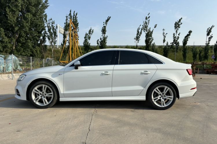 Used Audi A3 2019 Limousine 35 TFSI Fashion Edition China VI Emission Standard Exterior 6
