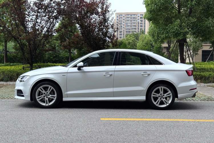 Used Audi A3 2019 Limousine 35 TFSI Style Version China V Emission Standard Exterior 6