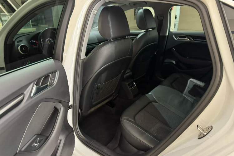 Used Audi A3 2019 Limousine 35 TFSI Fashion Edition China VI Emission Standard Exterior 8