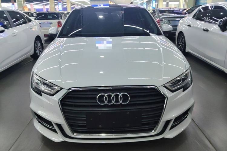 Used Audi A3 2019 Limousine 35 TFSI Fashion Edition China V standard Front
