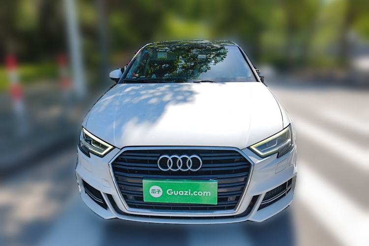 Used Audi A3 2019 Limousine 35 TFSI Fashion Edition China V standard Front