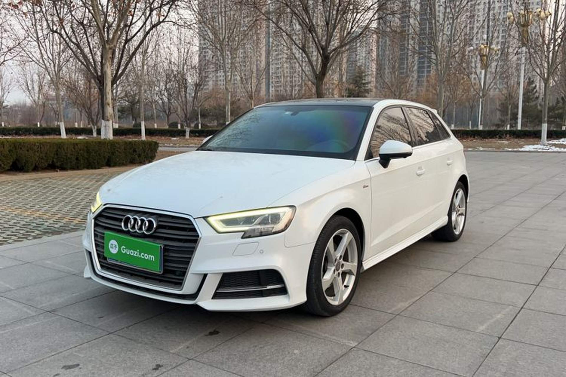 Used Audi A3 2019 Sportback 35 TFSI Fashion Edition China VI Emission Standard Front Left 45 Deg