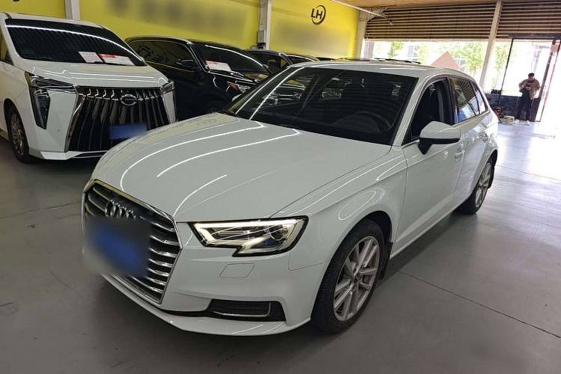Used Audi A3 2019 Sportback 35 TFSI Ambition China VI Front Left 45 Deg