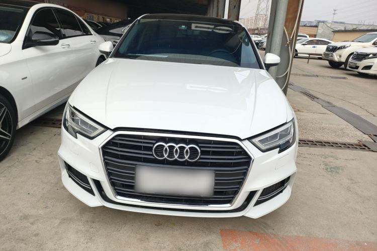 Used Audi A3 2019 Limousine 35 TFSI Fashion Edition China V standard Front