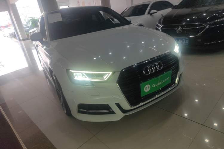Used Audi A3 2019 Limousine 35 TFSI Sport Edition China V Emission Standard Front Right 45 Deg