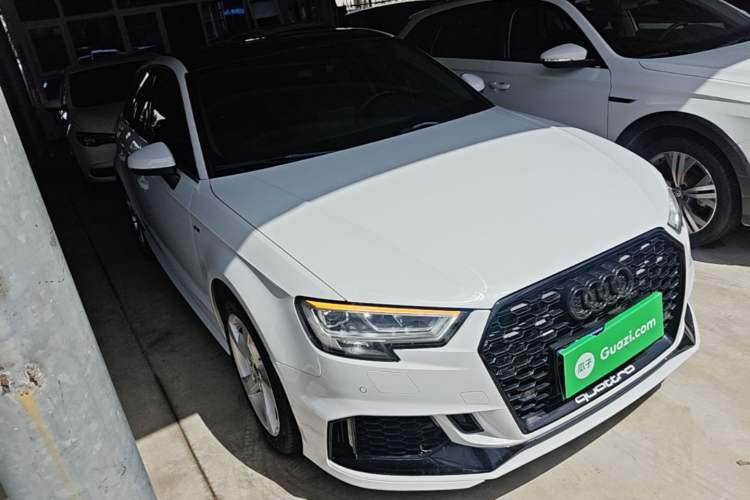 Used Audi A3 2019 Sportback 35 TFSI Fashion Edition China V Front Right 45 Deg