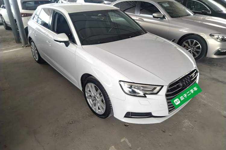 Used Audi A3 2019 Sportback 35 TFSI Ambition China VI Front Right 45 Deg