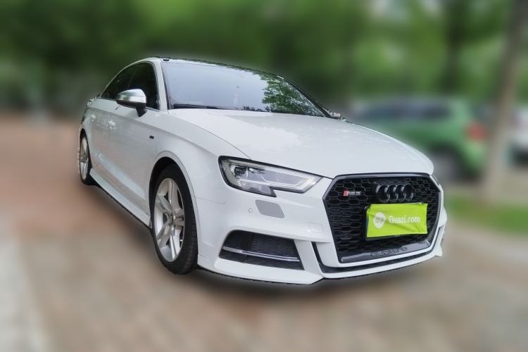 Used Audi A3 2019 Limousine 35 TFSI Fashion Edition China V standard Front Right 45 Deg