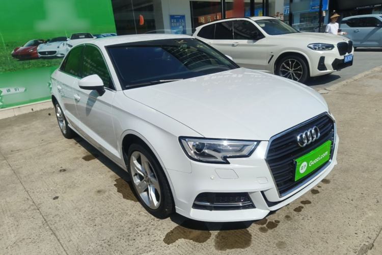 Used Audi A3 2019 Limousine 35 TFSI Ambition China VI Front Right 45 Deg
