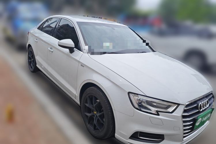 Used Audi A3 2019 Limousine 35 TFSI Ambition China VI Front Right 45 Deg