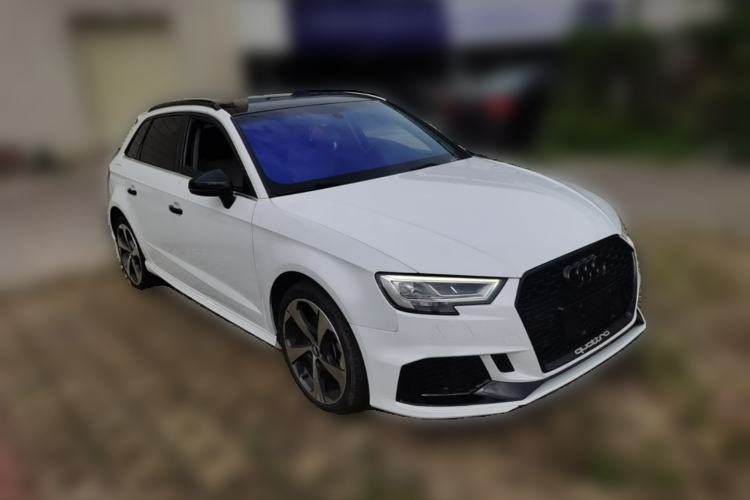 Used Audi A3 2019 Sportback 40 TFSI Sporty Model China VI Front Right 45 Deg