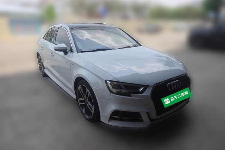 Used Audi A3 2019 Limousine 35 TFSI Style Edition China VI Emission Standard Front Right 45 Deg