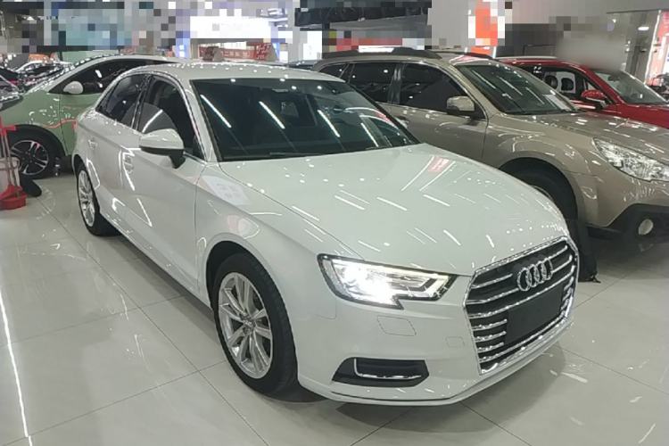 Used Audi A3 2019 Limousine 35 TFSI Ambition China V Front Right 45 Deg