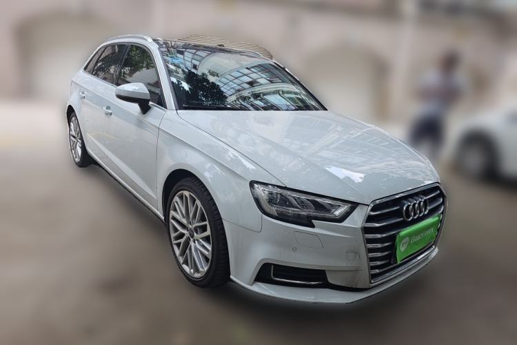 Used Audi A3 2019 Sportback 35 TFSI Style Version China V Emission Standard Front Right 45 Deg