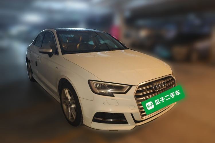 Used Audi A3 2019 Limousine 35 TFSI Fashion Edition China VI Emission Standard Front Right 45 Deg