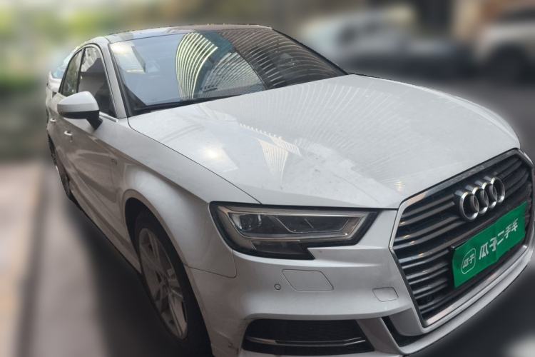 Used Audi A3 2019 Limousine 35 TFSI Fashion Edition China V standard Front Right 45 Deg