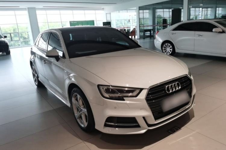 Used Audi A3 2019 Sportback 35 TFSI Fashion Edition China V Front Right 45 Deg