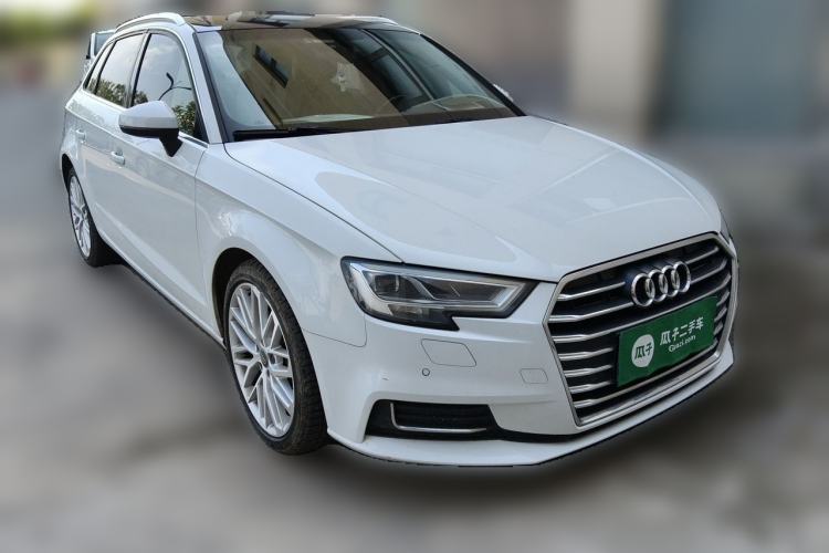 Used Audi A3 2019 Sportback 35 TFSI Style Version China V Emission Standard Front Right 45 Deg