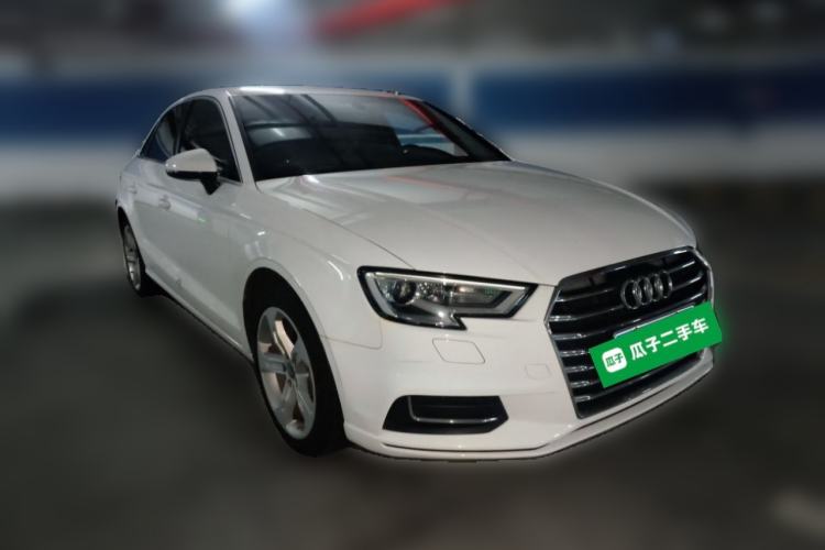 Used Audi A3 2019 Limousine 35 TFSI Ambition China VI Front Right 45 Deg