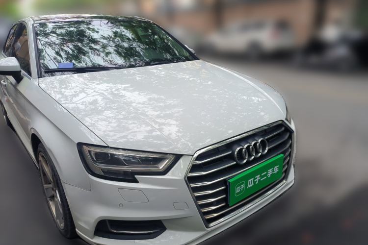 Used Audi A3 2019 Limousine 35 TFSI Style Edition China VI Emission Standard Front Right 45 Deg