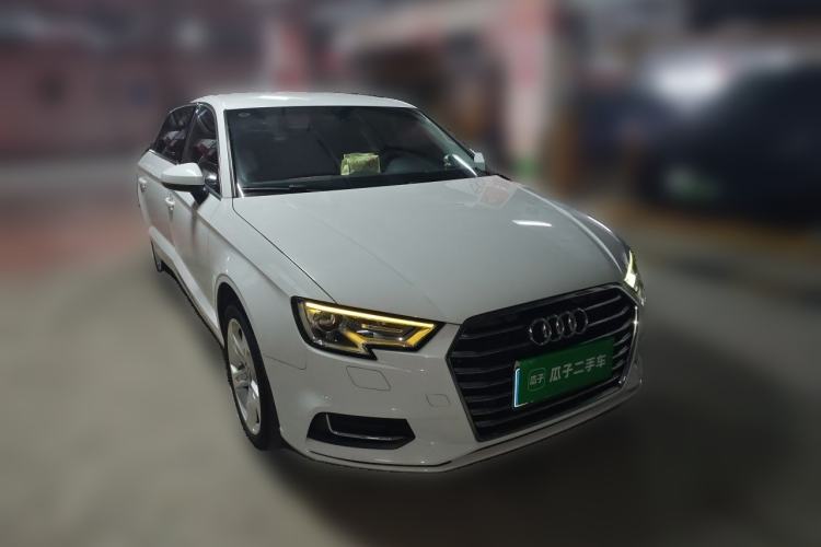 Used Audi A3 2019 Limousine 35 TFSI Ambition China VI Front Right 45 Deg