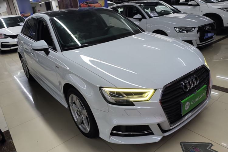 Used Audi A3 2019 Sportback 35 TFSI Fashion Edition China V Front Right 45 Deg