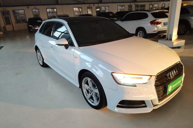 Used Audi A3 2019 Sportback 35 TFSI Fashion Edition China V Front Right 45 Deg