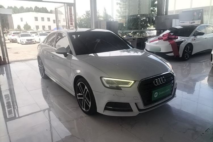 Used Audi A3 2019 Limousine 35 TFSI Sport Edition China V Emission Standard Front Right 45 Deg