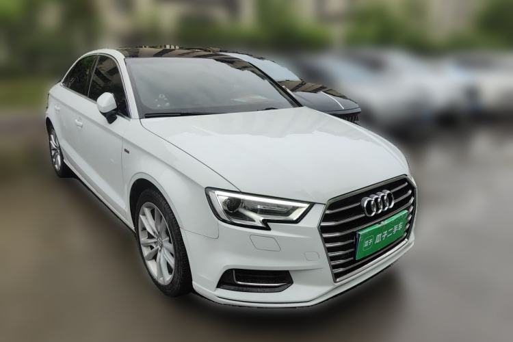 Used Audi A3 2019 Limousine 35 TFSI Ambition China V Front Right 45 Deg