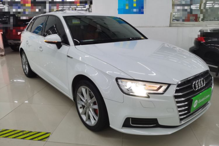 Used Audi A3 2019 Sportback 35 TFSI Ambition China VI Front Right 45 Deg